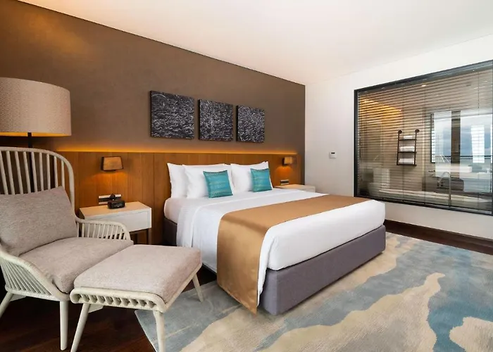 The Reef Island Mactan, Cebu Resort 5*