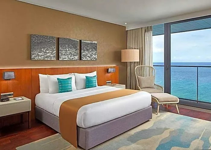 Resort The Reef Island Mactan, Cebu 5*
